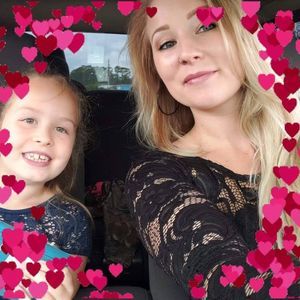 Meet your Posher, Lacey